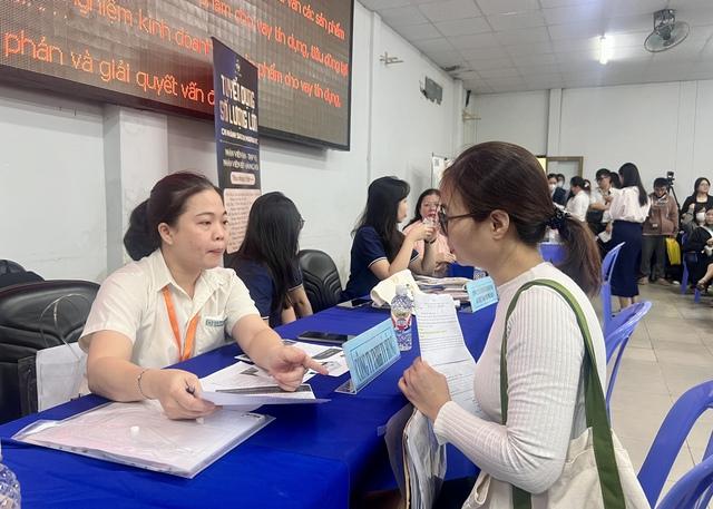 Thị trường việc làm ở TP.HCM sau khi sáp nhập tỉnh thành năm qua ra sao? - Ảnh 3.