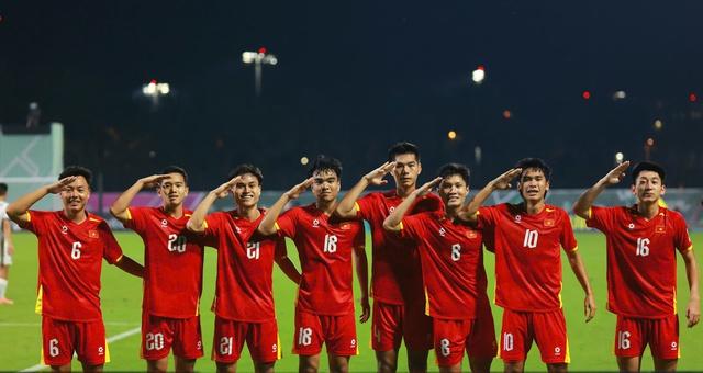 Đình Bắc, Văn Khang không quên nỗi đau U.20 châu Á: Đừng đưa U.23 Việt Nam vào thế khó- Ảnh 1.