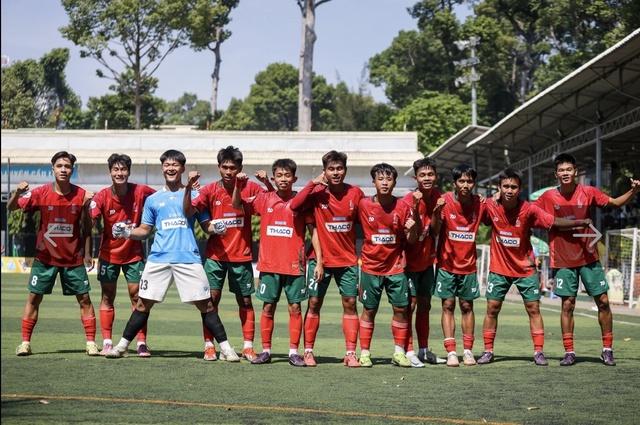Kỷ lục 322 bàn thắng, 8 đội không lọt lưới, vào sân 2 giây đã ghi bàn- Ảnh 5. Kỷ lục 322 bàn thắng, 8 đội không lọt lưới, vào sân 2 giây đã ghi bàn - Ảnh 5.