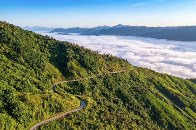 Bộ Xây dựng ra thời hạn khởi công cao tốc Quảng Ngãi - Kon Tum- Ảnh 3. Bộ Xây dựng ra thời hạn khởi công cao tốc Quảng Ngãi - Kon Tum- Ảnh 3.