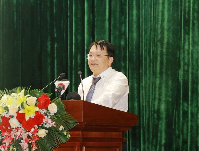 Bí thư Đà Nẵng: 'Đồng hành nhưng không buông lỏng, hỗ trợ nhưng không dung túng'- Ảnh 1. Bí thư Đà Nẵng: 'Đồng hành nhưng không buông lỏng, hỗ trợ nhưng không dung túng'- Ảnh 1.