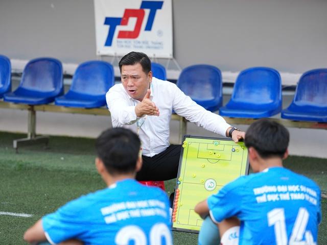 Cựu vương Trường ĐH Sư phạm TDTT TP.HCM thắng rất đậm: Màn tái xuất ấn tượng- Ảnh 2.