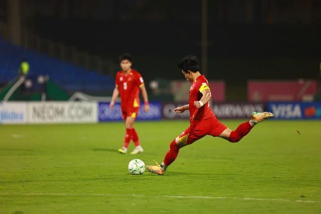 'Của hiếm' bóng đá Việt Nam Nguyễn Đình Bắc đủ khả năng xuất ngoại- Ảnh 2.