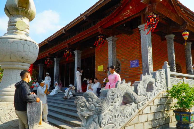 ‘Phim trường ảnh tết’ thu hút giới trẻ bậc nhất ở miền Tây- Ảnh 5.
