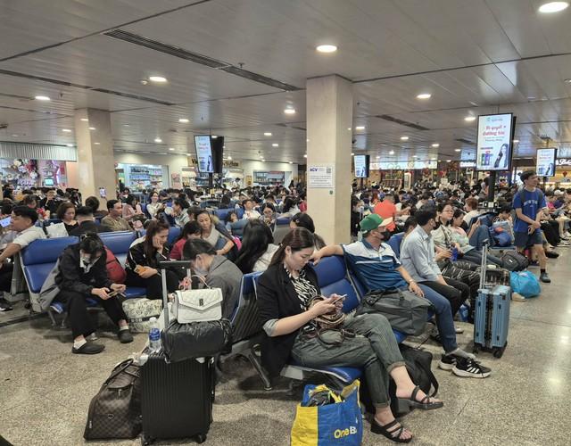 Bị trễ chuyến bay hay nếu delay... thì phải làm gì?- Ảnh 4. Bị trễ chuyến bay hay nếu delay... thì phải làm gì?- Ảnh 4.