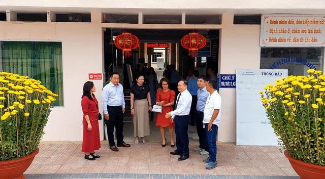 Bệnh viện khu vực tìm cách ‘nâng mình’ giữa bài toán tự chủ - Ảnh 2.