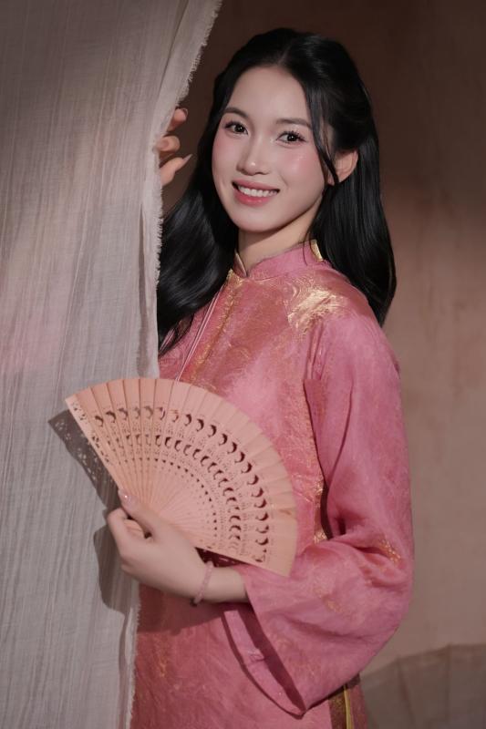 Hậu trường: 'Nàng thơ' bóng chuyền Việt Nam khoe sắc xuân- Ảnh 1. Hậu trường: 'Nàng thơ' bóng chuyền Việt Nam khoe sắc xuân- Ảnh 1.