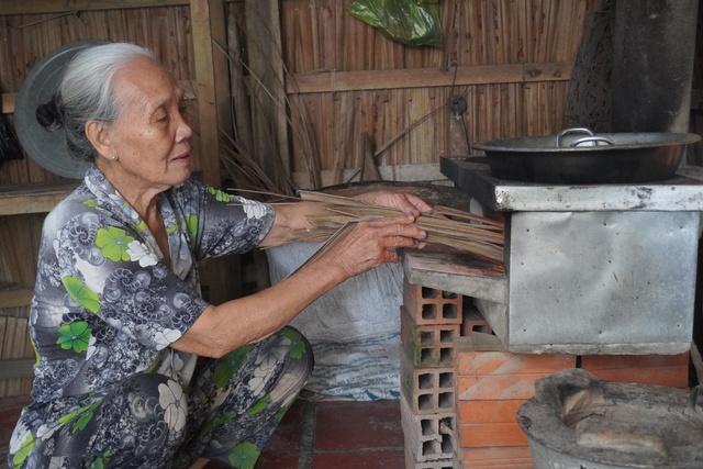 Ảnh tết của má: Những kỷ niệm giản dị và tình thương trong những bức ảnh quê mùa - Ảnh 2.