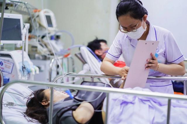 TP.HCM ban hành hướng dẫn mới nhất về điều trị ngạt khói - Ảnh 3.