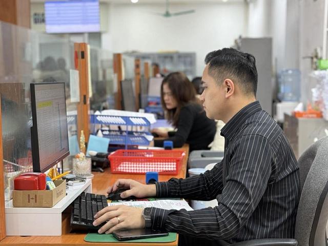Có kịp tăng lương cơ sở, lương hưu trong tháng 3?- Ảnh 1. Có kịp tăng lương cơ sở, lương hưu trong tháng 3?- Ảnh 1.
