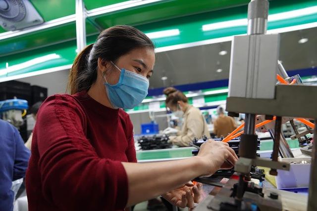 Công đoàn chuẩn bị đề xuất phương án tăng lương tối thiểu- Ảnh 1. Công đoàn chuẩn bị đề xuất phương án tăng lương tối thiểu- Ảnh 1.