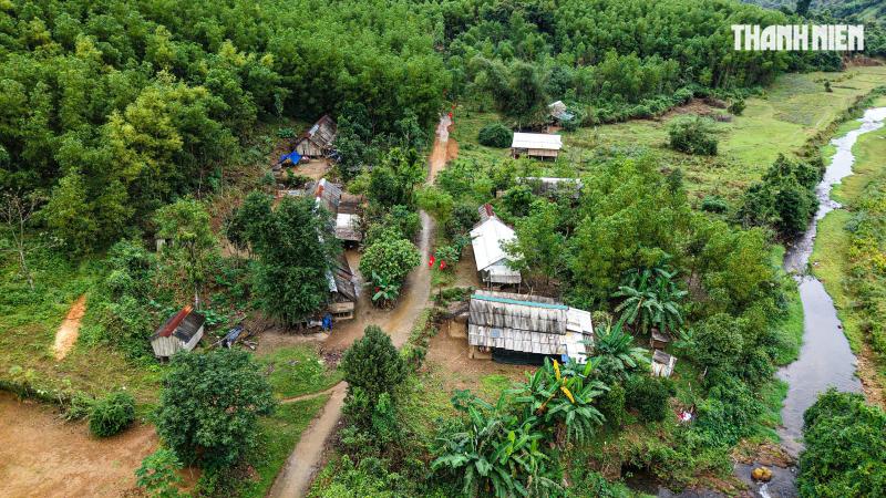 Tết về ở tổ dân cư '5 không' giữa đại ngàn Quảng Ngãi- Ảnh 7. Tết về ở tổ dân cư '5 không' giữa đại ngàn Quảng Ngãi- Ảnh 7.