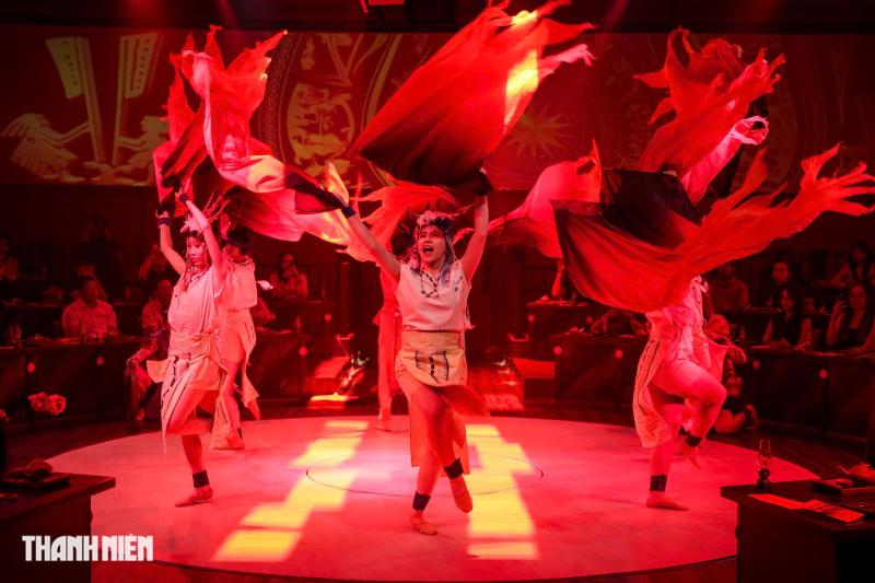 Show ẩm thực gần 2 triệu đồng ở Dinh Độc Lập đặc biệt mức nào?- Ảnh 2. Show ẩm thực gần 2 triệu đồng ở Dinh Độc Lập đặc biệt mức nào?- Ảnh 2.