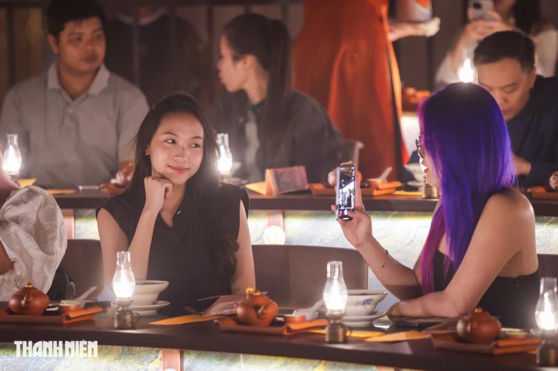 Show ẩm thực gần 2 triệu đồng ở Dinh Độc Lập đặc biệt mức nào?- Ảnh 11. Show ẩm thực gần 2 triệu đồng ở Dinh Độc Lập đặc biệt mức nào?- Ảnh 11.