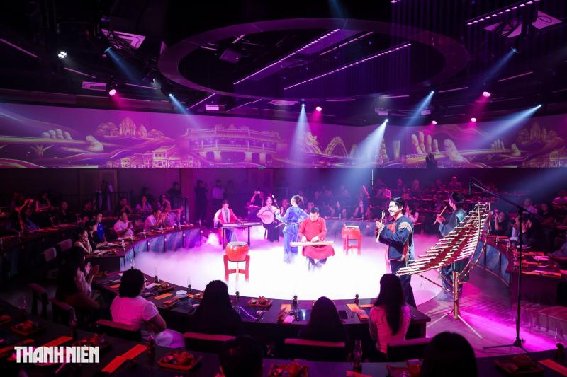 Show ẩm thực gần 2 triệu đồng ở Dinh Độc Lập đặc biệt mức nào?- Ảnh 12. Show ẩm thực gần 2 triệu đồng ở Dinh Độc Lập đặc biệt mức nào?- Ảnh 12.