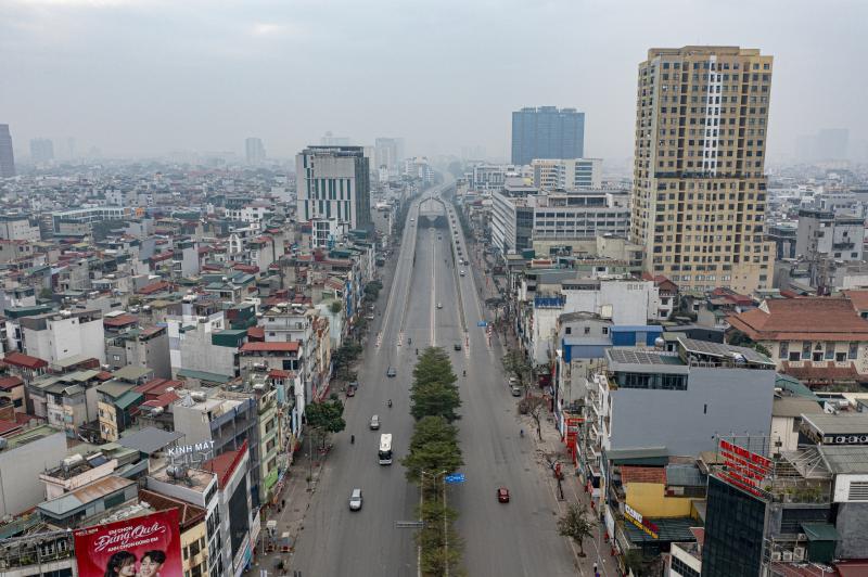Phố phường Hà Nội 'khác lạ' sáng mùng 1 tết- Ảnh 1. Phố phường Hà Nội 'khác lạ' sáng mùng 1 tết- Ảnh 1.