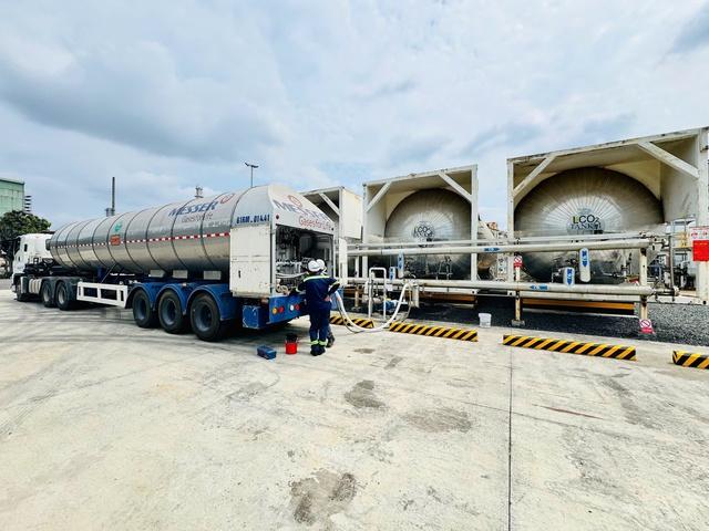 Phân bón Cà Mau thu hàng chục tỉ đồng mỗi năm nhờ bán khí thải - Ảnh 1. Phân bón Cà Mau thu hàng chục tỉ đồng mỗi năm nhờ bán khí thải - Ảnh 1.