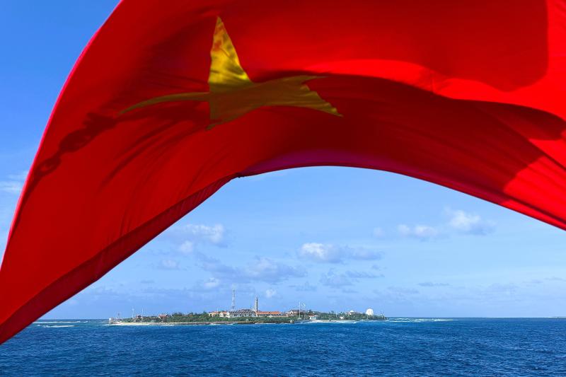 Tết ở Trường Sa - Kỳ 8: Vui xuân không quên nhiệm vụ- Ảnh 1. Tết ở Trường Sa - Kỳ 8: Vui xuân không quên nhiệm vụ- Ảnh 1.