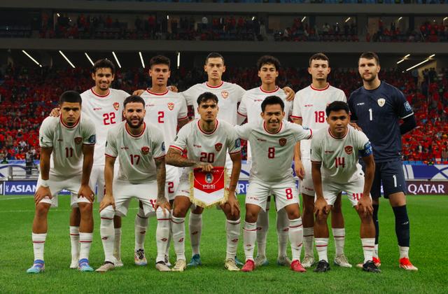 Indonesia tham vọng lần đầu tiên vô địch AFF Cup, đội tuyển Việt Nam ‘không đồng ý’
- Ảnh 1. Indonesia tham vọng lần đầu tiên vô địch AFF Cup, đội tuyển Việt Nam ‘không đồng ý’
- Ảnh 1.