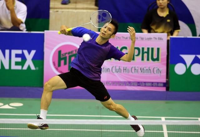 Nguyễn Tiến Minh 'khóc ròng' với sự cố bất ngờ ở giải cầu lông quốc tế Singapore- Ảnh 1. Nguyễn Tiến Minh 'khóc ròng' với sự cố bất ngờ ở giải cầu lông quốc tế Singapore- Ảnh 1.