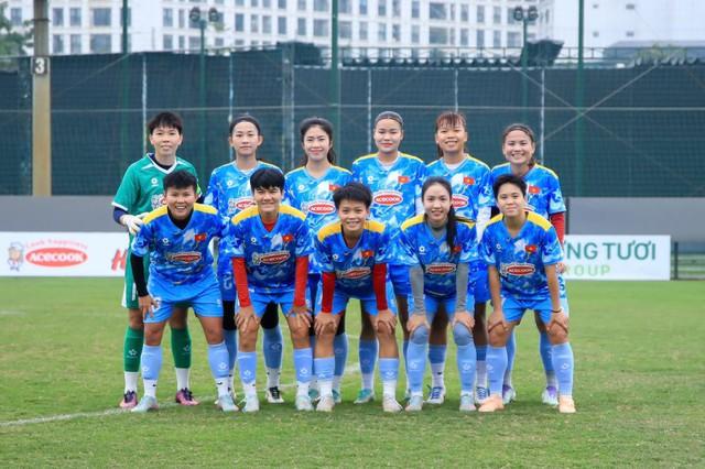 Đội tuyển nữ Việt Nam đấu Trung Quốc đương kim vô địch châu Á: Mở đường đến World Cup- Ảnh 2. Đội tuyển nữ Việt Nam đấu Trung Quốc đương kim vô địch châu Á: Mở đường đến World Cup- Ảnh 2.
