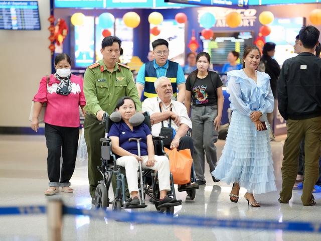 Công nghệ sân bay Tân Sơn Nhất giảm ùn tắc hiệu quả trong năm 2026 - Ảnh 4. Công nghệ sân bay Tân Sơn Nhất giảm ùn tắc hiệu quả trong năm 2026 - Ảnh 4.