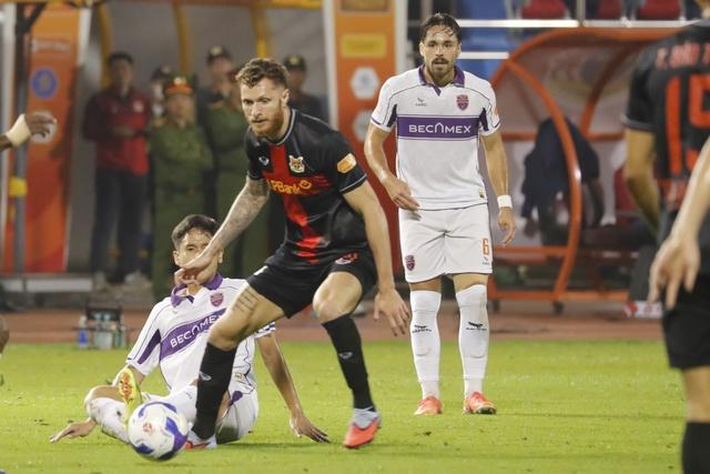 Lịch thi đấu vòng 13 V-League mới nhất: HLV Harry Kewel đối đầu ông Chu Đình Nghiêm, quá nóng!- Ảnh 2. Lịch thi đấu vòng 13 V-League mới nhất: HLV Harry Kewel đối đầu ông Chu Đình Nghiêm, quá nóng!- Ảnh 2.