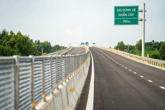 Cao tốc Quảng Ngãi - Hoài Nhơn vận hành vào lúc 11 giờ ngày 12.2- Ảnh 3.