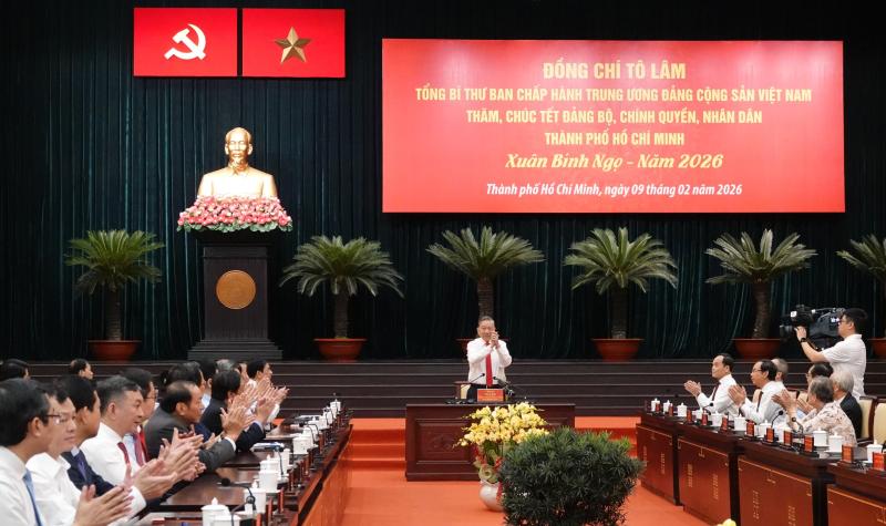 Tổng Bí thư: TP.HCM chăm lo người dân không chỉ dịp tết mà làm suốt năm- Ảnh 2.