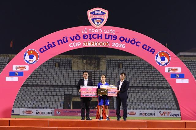 Phong Phú Hà Nam vô địch U.19 nữ quốc gia, đội TP.HCM bị ngược dòng trận cuối- Ảnh 2. Phong Phú Hà Nam vô địch U.19 nữ quốc gia, đội TP.HCM bị ngược dòng trận cuối- Ảnh 2.