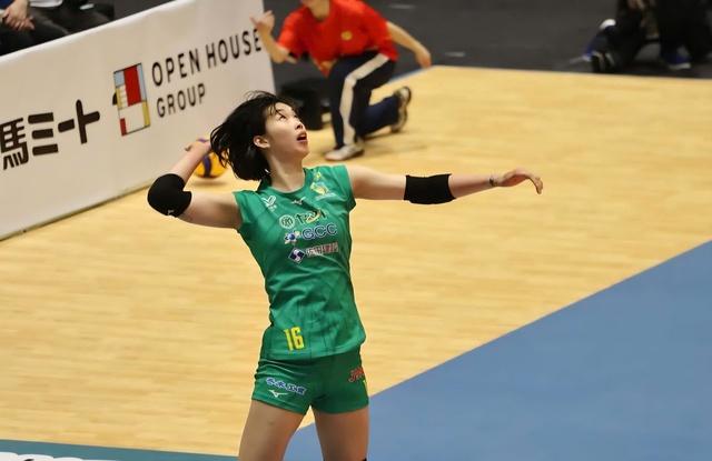 Thanh Thúy cùng CLB Gunma Green Wings 'lột xác', quật ngã đội ĐKVĐ giải Nhật Bản- Ảnh 1. Thanh Thúy cùng CLB Gunma Green Wings 'lột xác', quật ngã đội ĐKVĐ giải Nhật Bản- Ảnh 1.