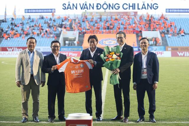 CLB Đà Nẵng nhận tin vui kép với nhà tài trợ Nhật Bản- Ảnh 1. CLB Đà Nẵng nhận tin vui kép với nhà tài trợ Nhật Bản- Ảnh 1.