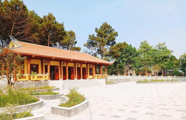 Bộ Quốc phòng hỗ trợ tôn tạo nghĩa trang liệt sĩ Vĩnh Linh ở Quảng Trị- Ảnh 2.