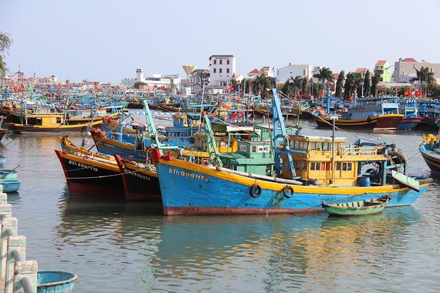 'Đi thành phố' - nhịp sống lâu đời của người xứ biển- Ảnh 1.