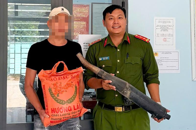 Đổi tiếng pô ồn lấy hạt gạo thơm: Cách làm 'dễ thương' của Công an Khánh Hòa- Ảnh 2.