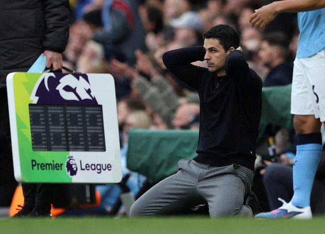 Arsenal còn hay mất khả năng vô địch?- Ảnh 1. Arsenal còn hay mất khả năng vô địch?- Ảnh 1.