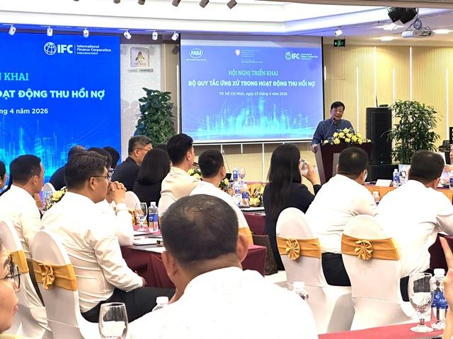 Chấm dứt hành vi thu hồi nợ như đe doạ, quấy rối, bôi nhọ… - Ảnh 1.