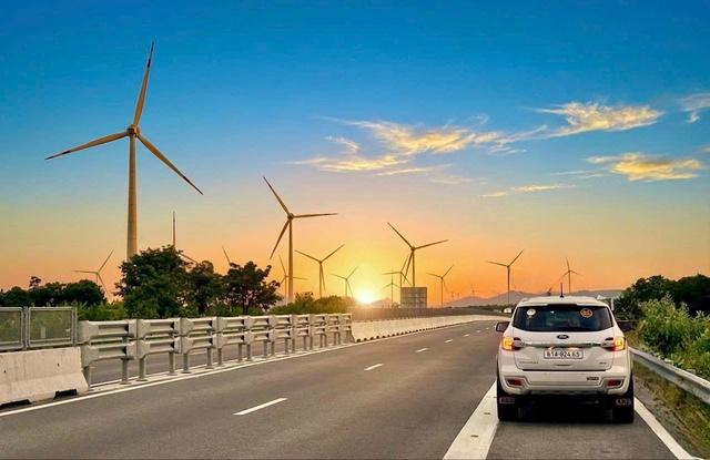 Đất nước qua những cung đường- Ảnh 5. Đất nước qua những cung đường- Ảnh 5.