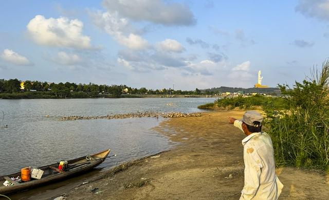 Mưu sinh trên sông Trà: Nương phù sa mà sống, theo con nước mà đi- Ảnh 4. Mưu sinh trên sông Trà: Nương phù sa mà sống, theo con nước mà đi- Ảnh 4.