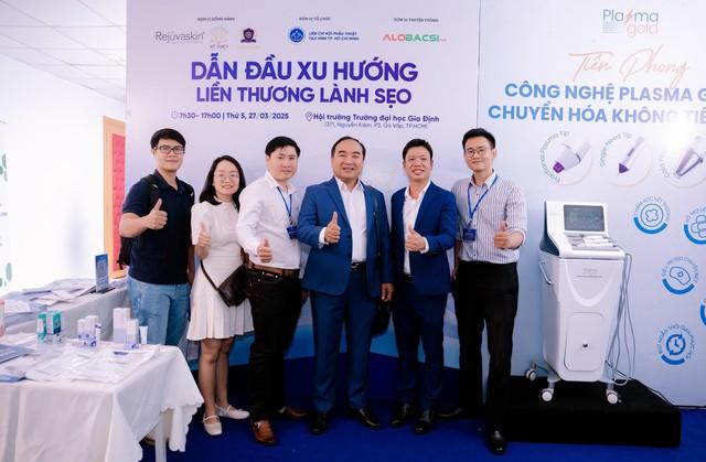 Ứng dụng công nghệ mới và quản lý biến chứng trong phẫu thuật tạo hình- Ảnh 5. Ứng dụng công nghệ mới và quản lý biến chứng trong phẫu thuật tạo hình- Ảnh 5.