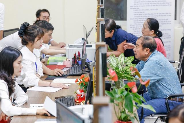 Tăng lương cơ sở: 2,53 hay 2,7 triệu đồng/tháng, mức nào hợp lý?- Ảnh 1. Tăng lương cơ sở: 2,53 hay 2,7 triệu đồng/tháng, mức nào hợp lý?- Ảnh 1.