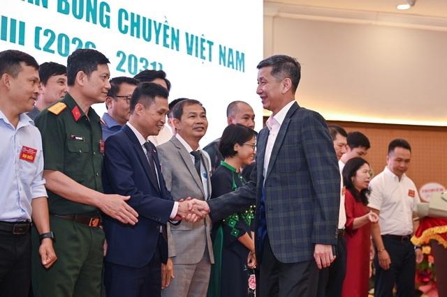 Liên đoàn Bóng chuyền Việt Nam có chủ tịch mới, BLV Quang Huy làm ‘phó tướng’- Ảnh 4. Liên đoàn Bóng chuyền Việt Nam có chủ tịch mới, BLV Quang Huy làm ‘phó tướng’- Ảnh 4.