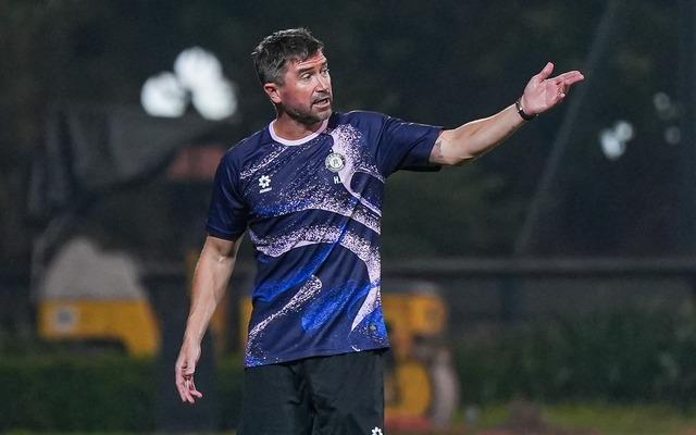 Đấu trí kinh điển giữa HLV Kewell và trợ lý cũ ông Park Hang-seo: Cực đáng xem- Ảnh 1. Đấu trí kinh điển giữa HLV Kewell và trợ lý cũ ông Park Hang-seo: Cực đáng xem- Ảnh 1.