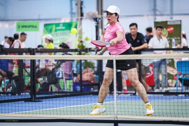 Đôi nữ Báo Thanh Niên đoạt HCĐ giải pickleball Hội Nhà báo Việt Nam- Ảnh 3. Đôi nữ Báo Thanh Niên đoạt HCĐ giải pickleball Hội Nhà báo Việt Nam- Ảnh 3.