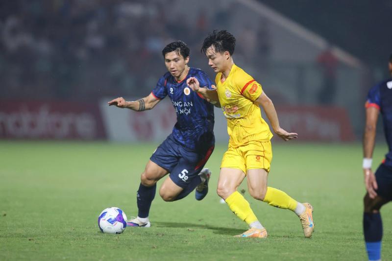 Lịch thi đấu V-League rất nóng hôm nay: Ninh Bình ra mắt ‘tướng’ Hàn, PVF-CAND nhọc nhằn săn điểm- Ảnh 1.