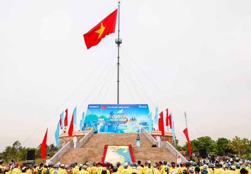 Ấn tượng hành trình Vì hòa bình trên 'đất lửa'- Ảnh 1.