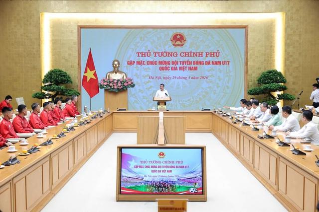 Thủ tướng Lê Minh Hưng gặp mặt, chúc mừng U.17 Việt Nam: ‘Mong đội giành những chiến thắng lớn hơn’- Ảnh 6. Thủ tướng Lê Minh Hưng gặp mặt, chúc mừng U.17 Việt Nam: ‘Mong đội giành những chiến thắng lớn hơn’- Ảnh 6.