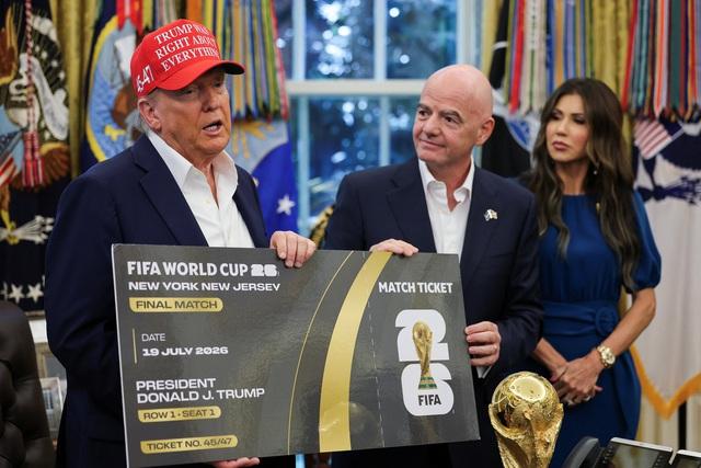 Vì sao giá vé World Cup tăng ‘khủng’ hơn 60,6 tỉ đồng/vé: FIFA hưởng lợi bao nhiêu?- Ảnh 1.