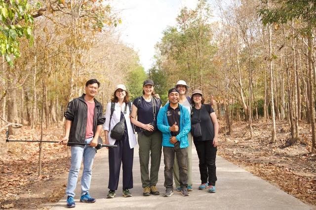 Chàng trai Việt - Lào 'thắp lửa' du lịch Buôn Đôn- Ảnh 4. Chàng trai Việt - Lào 'thắp lửa' du lịch Buôn Đôn- Ảnh 4.