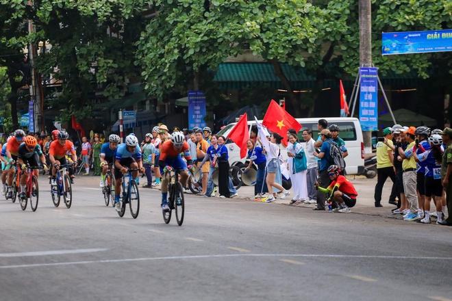Hơn 260 cua rơ tranh tài tại Thành cổ Quảng Trị, lan tỏa thông điệp hòa bình- Ảnh 14. Hơn 260 cua rơ tranh tài tại Thành cổ Quảng Trị, lan tỏa thông điệp hòa bình- Ảnh 14.